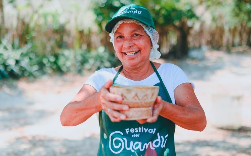 E5FED65B-5172-444B-9B93-E9F793FD09DA